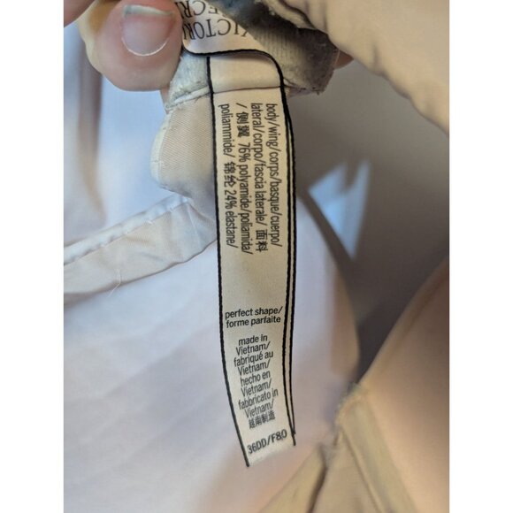 Victorias Secret Perfect Shape Bra 36DD Nude Lightly Lined Underwire Adjustable - Picture 4 of 4